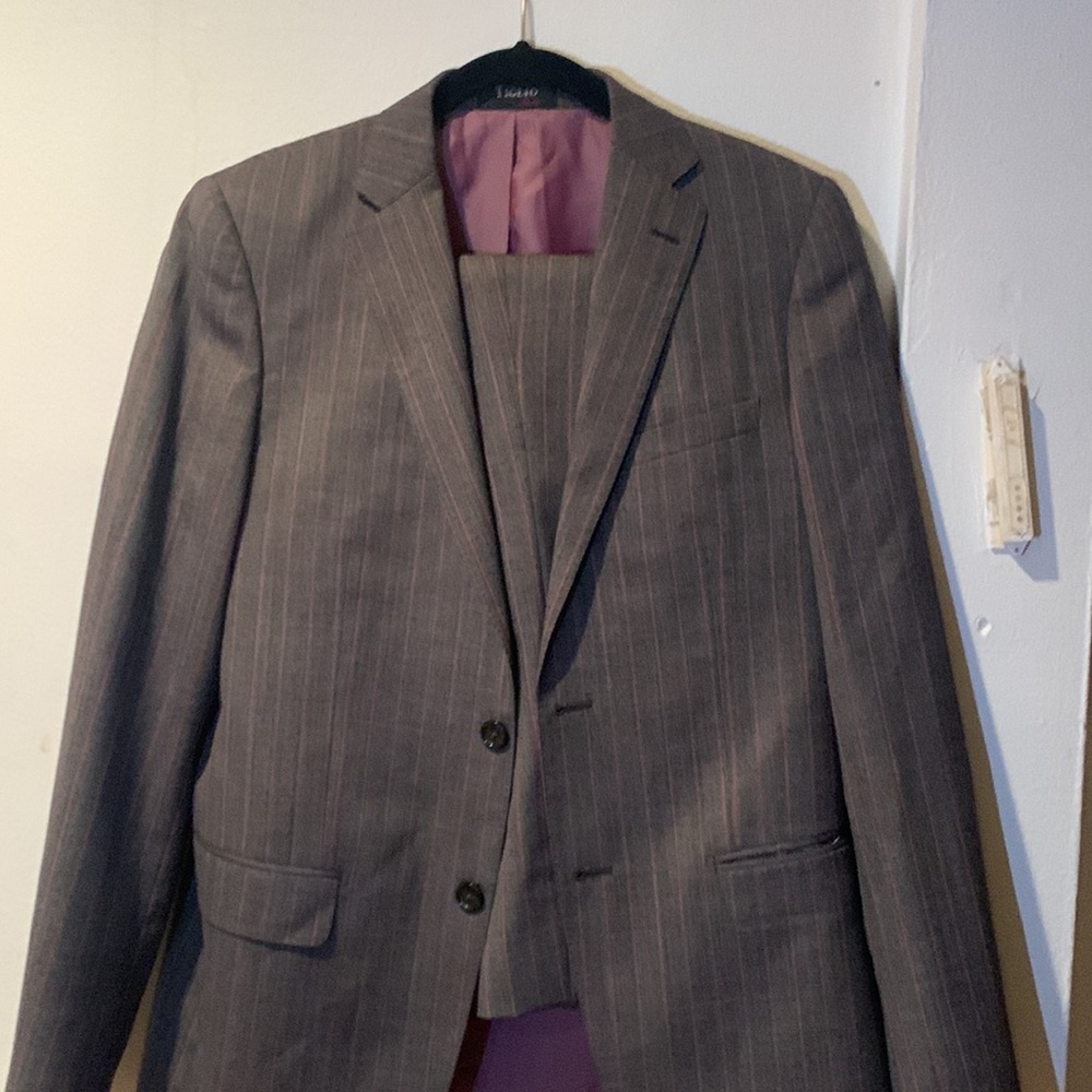 Men’s Suit